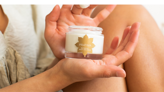 Best Natural and Ayurvedic Moisturizers for Dry Skin